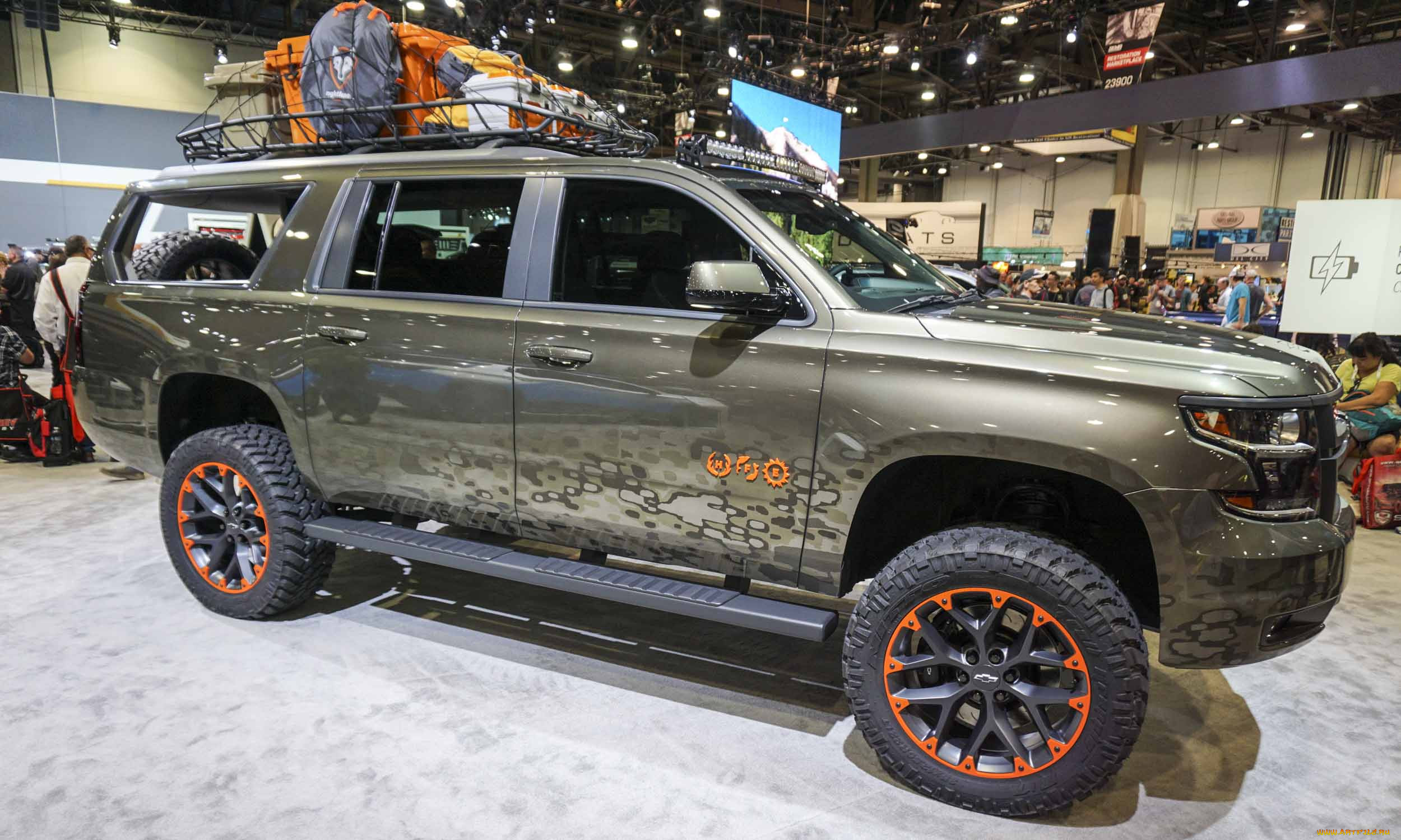 chevrolet  luke bryan suburban 2017, ,    , bryan, suburban, 2017, luke, chevrolet